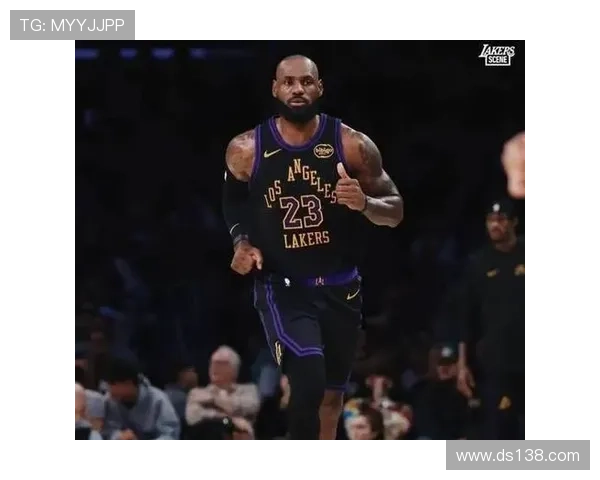 詹姆斯41岁90天创最年长三双纪录 詹姆斯41岁90天创最年长三双纪录